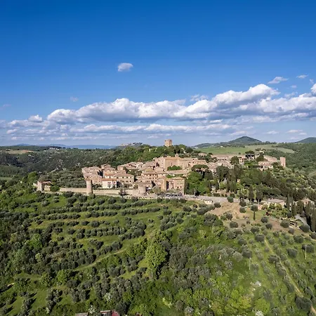 Апартаменты In The Historical Village With Garden Pienza, Siena