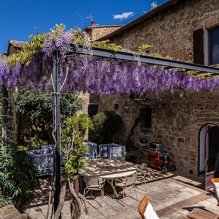 아파트 In The Historical Village With Garden Pienza, Siena *